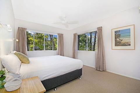Outlook - Accommodation Sunshine Coast 3