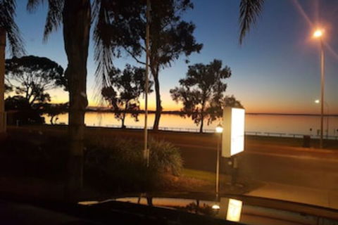 Barmera Lake Resort Motel - Accommodation Sunshine Coast 0