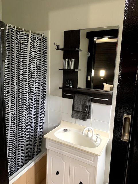 Attunga Alpine Lodge And Apartments - Accommodation Sunshine Coast 6