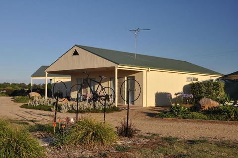Milawa Muscat Retreat B&B - Accommodation Sunshine Coast 6