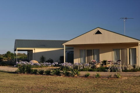Milawa Muscat Retreat B&B - Accommodation Sunshine Coast 2