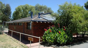 Acclaim Kingsway Tourist Park - Accommodation Sunshine Coast 0