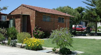 Acclaim Kingsway Tourist Park - Accommodation Sunshine Coast 1