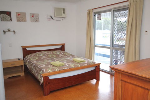 Seaforth Holiday Units - Accommodation Sunshine Coast 1