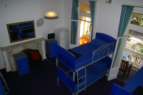 Original Backpackers - Accommodation Sunshine Coast 3