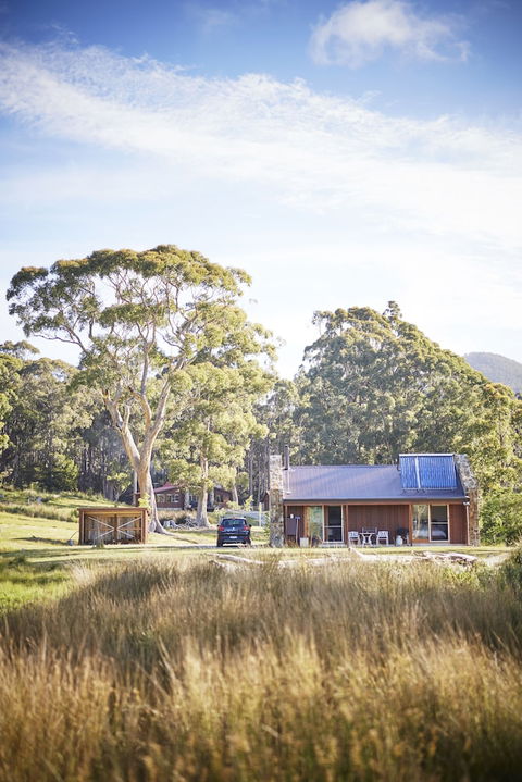 Adventure Bay Retreat - Accommodation Sunshine Coast 0