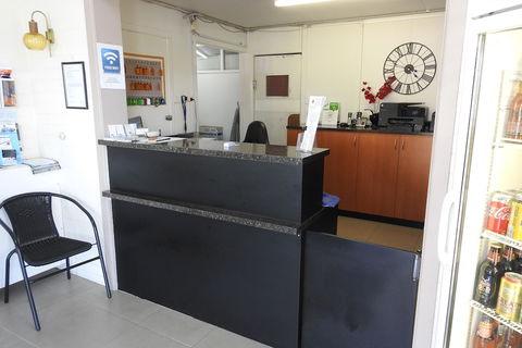 Tropic Coast Motel - Accommodation Sunshine Coast 1