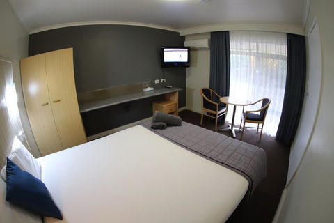 Sleepy Hill Motor Inn - Accommodation Sunshine Coast 1