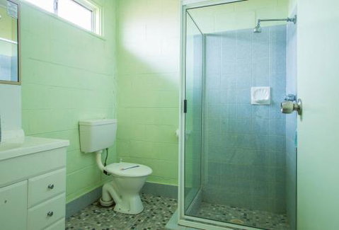 Artesian Motor Inn - Accommodation Sunshine Coast 2