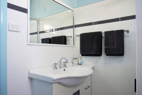 Artesian Motor Inn - Accommodation Sunshine Coast 3