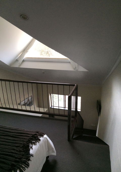 Summit Ridge Alpine Lodge - Accommodation Sunshine Coast 3