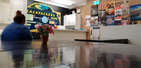 The Entrance Backpackers - Hostel - Accommodation Sunshine Coast 3