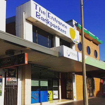 The Entrance Backpackers - Hostel - Accommodation Sunshine Coast 0