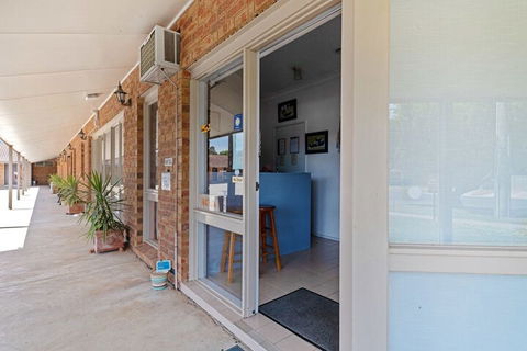 Sugarloaf Motel - Accommodation Sunshine Coast 1