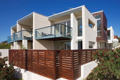 Alouarn Apartment 2 - Accommodation Sunshine Coast 2