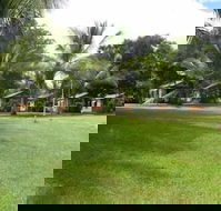 Ivanhoe Village Caravan Resort - Accommodation Sunshine Coast