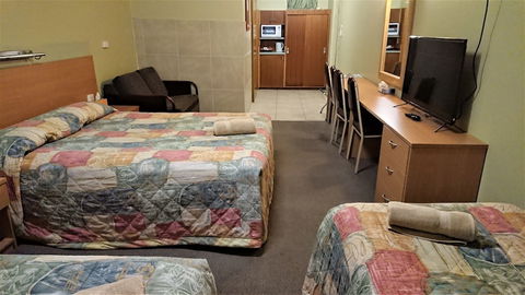New Olympic Motel - Accommodation Sunshine Coast 6