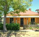 Cooma Cottage - Accommodation Sunshine Coast
