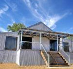Black Sheep Inn - Accommodation Sunshine Coast