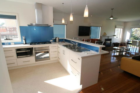 Bridport Holiday Rental - Accommodation Sunshine Coast 2