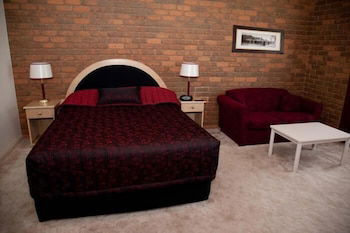The Charles Sturt Motor Inn - Accommodation Sunshine Coast 6