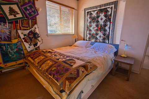 Quilters Studio - Accommodation Sunshine Coast 4