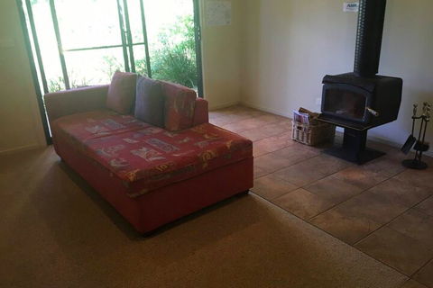 Idyllic Retreat For 4 People In Beautiful Otway Ranges, Recharge & Refresh In Hot Tub - Accommodation Sunshine Coast 3
