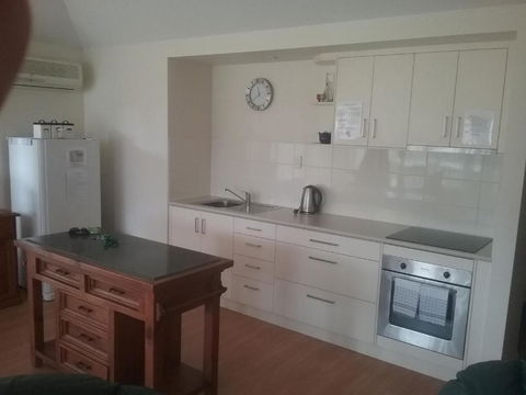 Seaside Villas - Accommodation Sunshine Coast 4