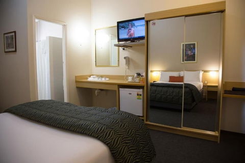 Oxley Motel - Accommodation Sunshine Coast 2