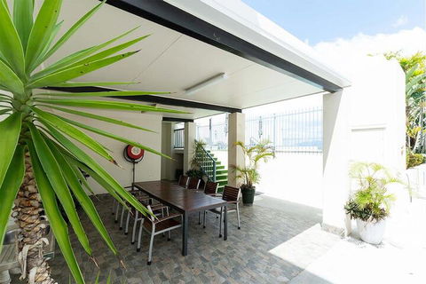 Cairns City Apartments - Accommodation Sunshine Coast 6