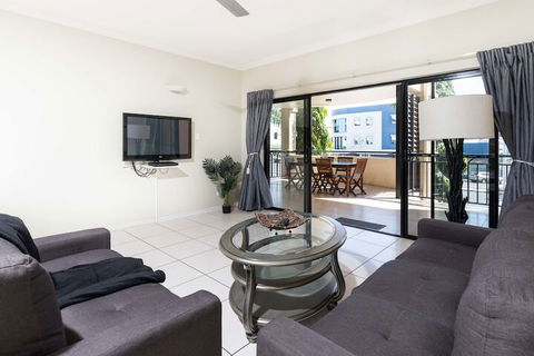 Cairns City Apartments - Accommodation Sunshine Coast 4
