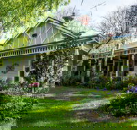 Heytesbury House - Accommodation Sunshine Coast