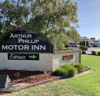 Arthur Phillip Motor Inn
