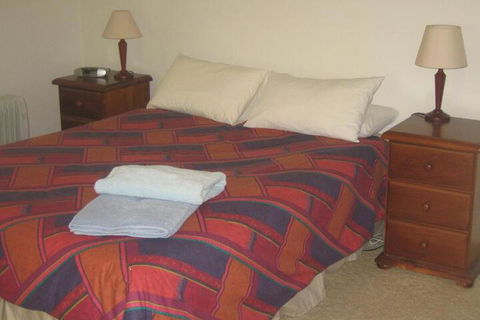 Pinkerton Hill Naracoorte - Accommodation Sunshine Coast 2
