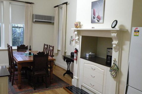 Smith Street Villa Naracoorte - Accommodation Sunshine Coast 4