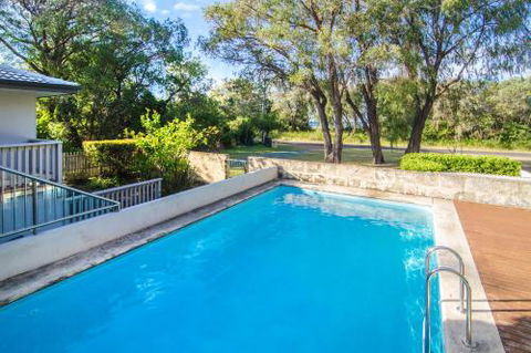 Seahaven - Accommodation Sunshine Coast 3