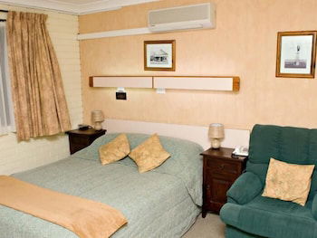 Young Goldrush Motel - Accommodation Sunshine Coast 2