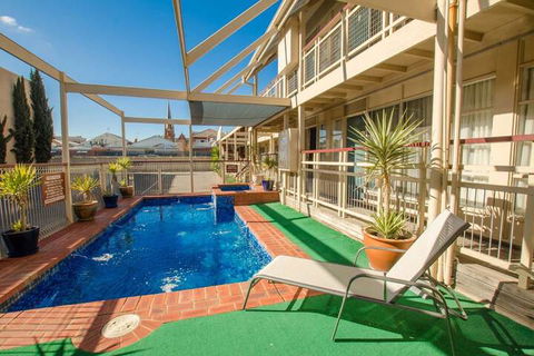 MAS Country Riverboat Lodge Motor Inn - Accommodation Sunshine Coast 4
