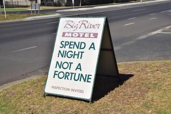 Big River Motel - Accommodation Sunshine Coast 3