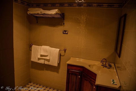 The Hidden Gem - Accommodation Sunshine Coast 3