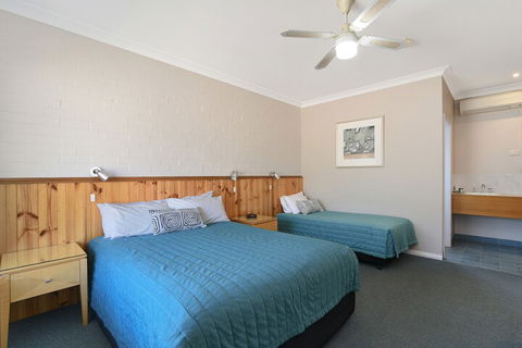 Catalina Motel Lake Macquarie - Accommodation Sunshine Coast 7