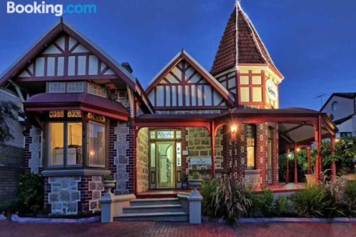 Accommodation Sunshine Coast