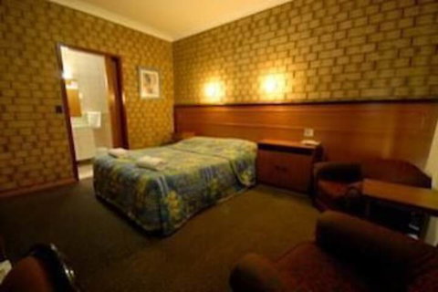 Pavlos Motel - Accommodation Sunshine Coast 4