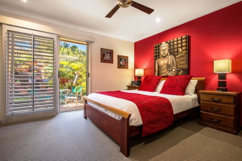 Avocado Sunset B&B - Accommodation Sunshine Coast 3