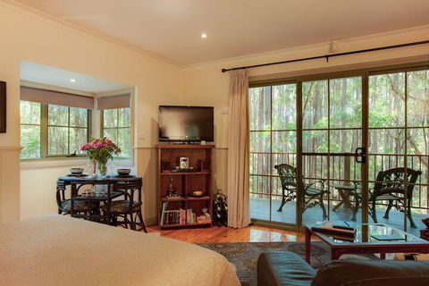 Eagle Hammer Cottages - Accommodation Sunshine Coast 1