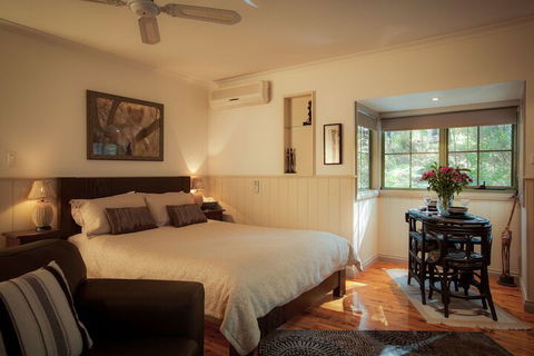 Eagle Hammer Cottages - Accommodation Sunshine Coast 5