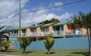 Coolum Budget Accommodation - Accommodation Sunshine Coast 1