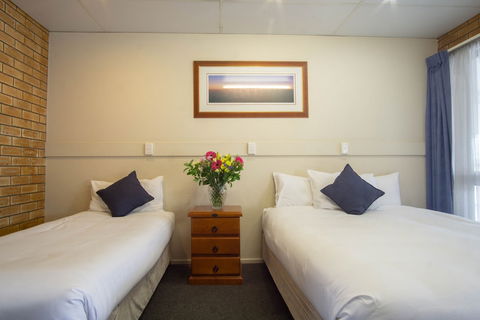Acacia Motor Inn - Accommodation Sunshine Coast 3
