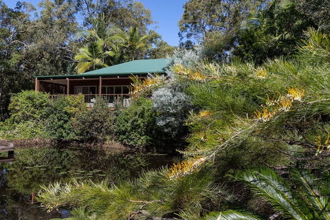 Lake Weyba Cottages - Accommodation Sunshine Coast 2