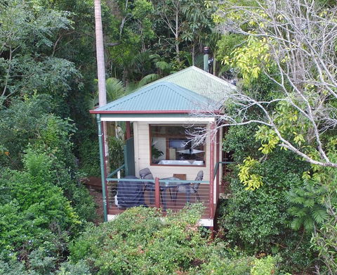 Lillypilly's Cottages & Day Spa - Accommodation Sunshine Coast 3